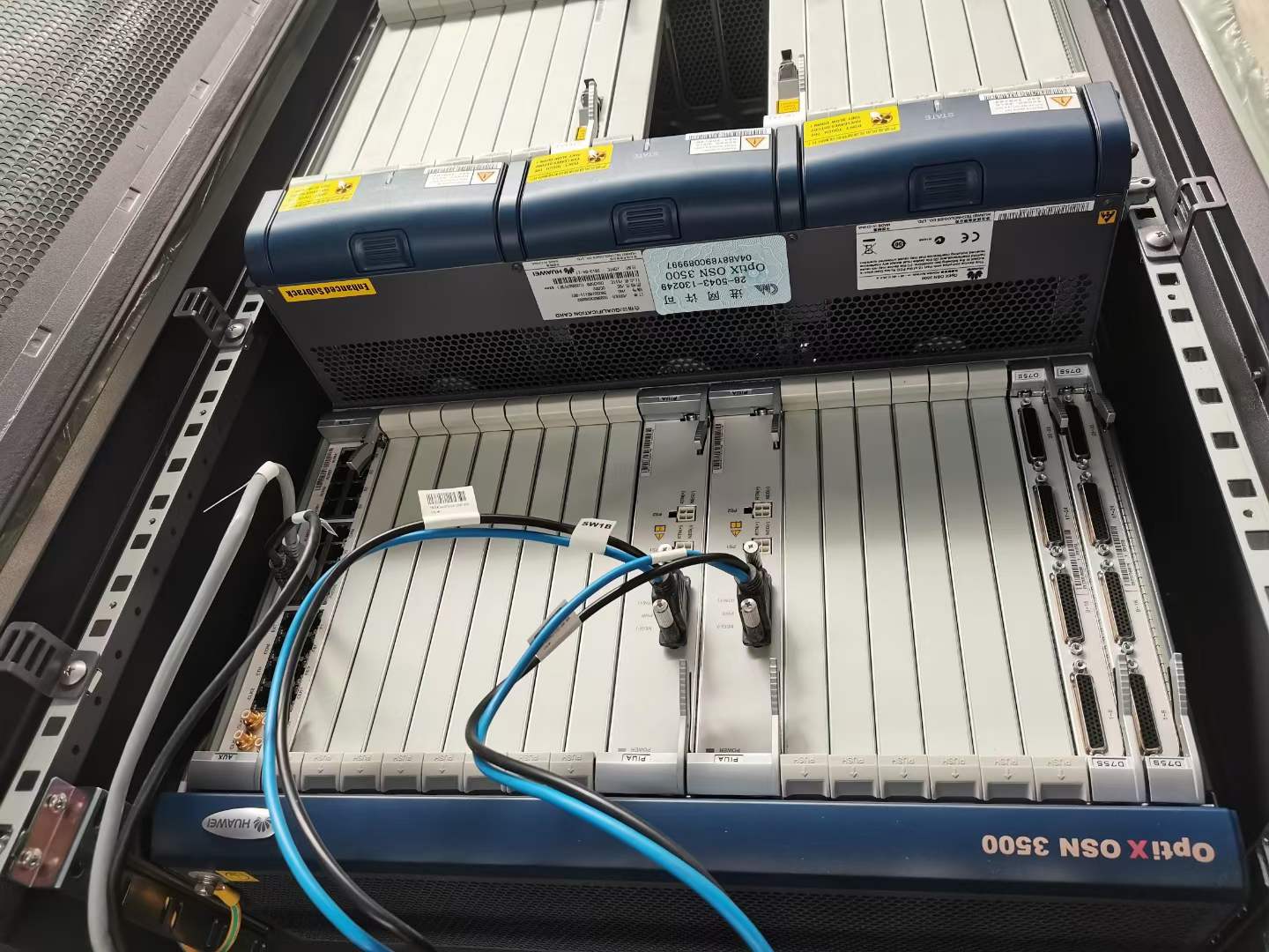 华为OSN3500光传输设备 SDH传送机柜技术的革新者